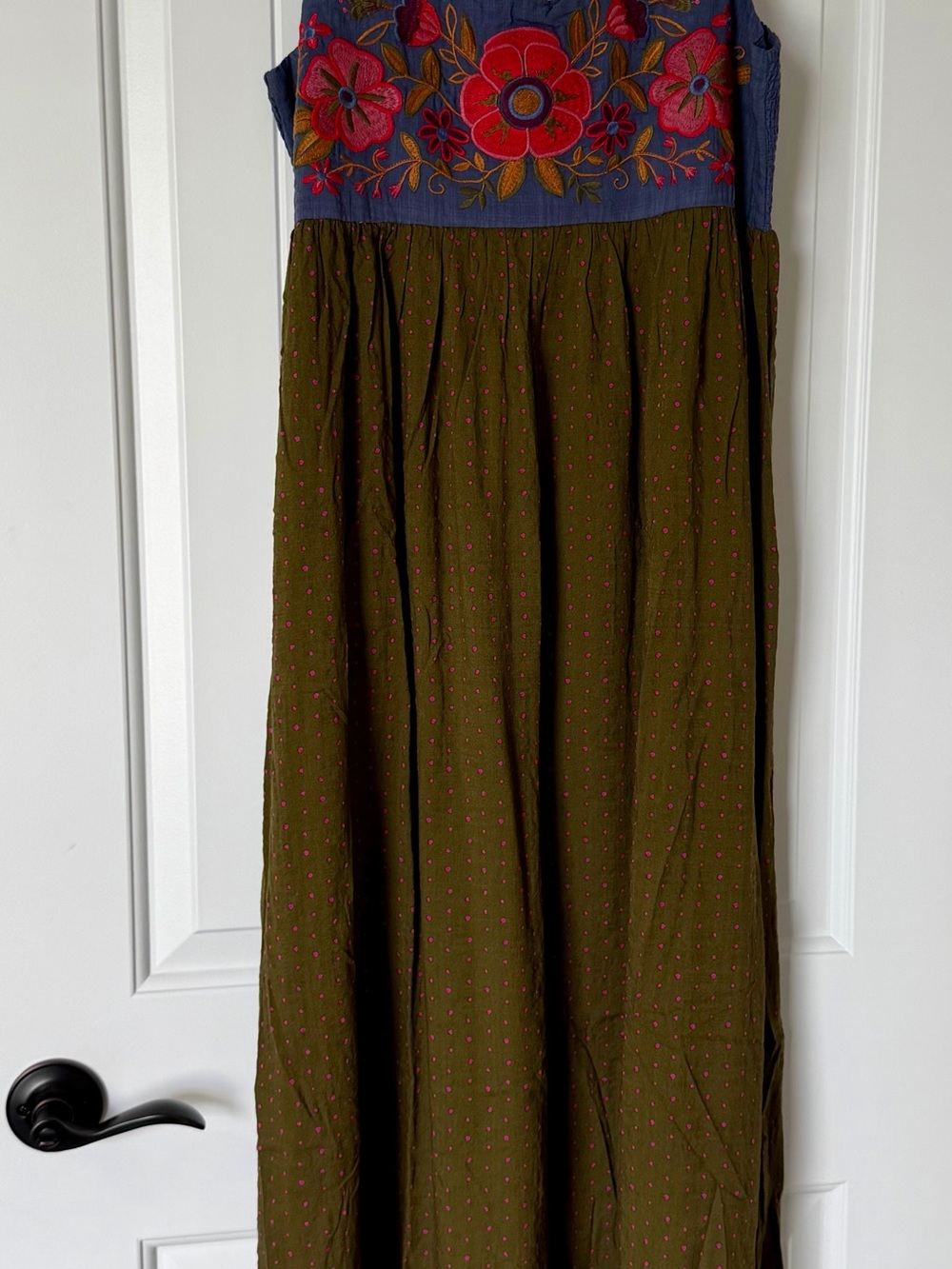 NWT Natural Life Green Embroidered Maxi Dress Sz Medium